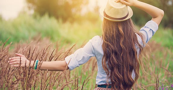 Fancy follicles © Sun Kids/Shutterstock.com