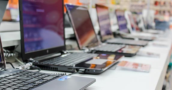 What to skip: Electronics © Ibrahim Sahin / EyeEm/Shutterstock.com