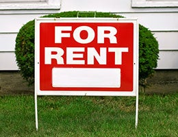 Be a short-term landlord © dora modly-paris/Shutterstock.com