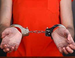 Embezzlement 101 © Africa Studio/Shutterstock.com