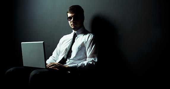 Afraid my tax adviser is inept or a crook | ByeByeTokyo/E+/Getty Images