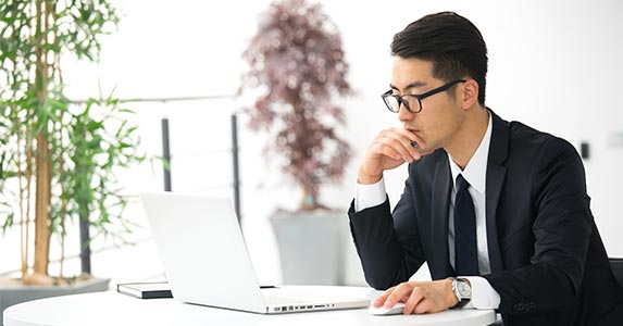 Filing by the (identification) numbers Filing by the (identification) numbers | alice-photo/Shutterstock.com