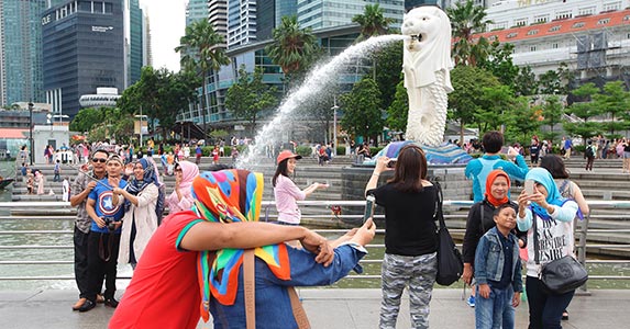 Gum is sticky in Singapore Gum is sticky in Singapore | Suhaimi Abdullah/Getty Images