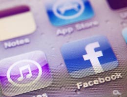 smartphone-scams-3-apps-dangers-lg