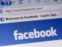 Social networking status updates Social networking 'status' updates
