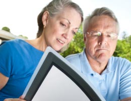 vow-to-talk-finances-before-marriage-5-who-lg Who can say