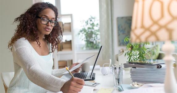 Advantage of I bonds: Investors control tax payment Woman working from home | Tetra Images/Getty Images